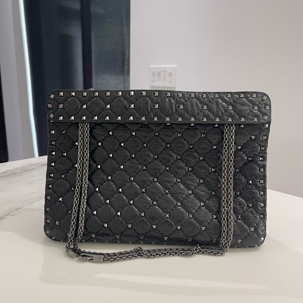 Authentic ROCKSTUD VALENTINO HANDBAG! - Picture 2 of 6